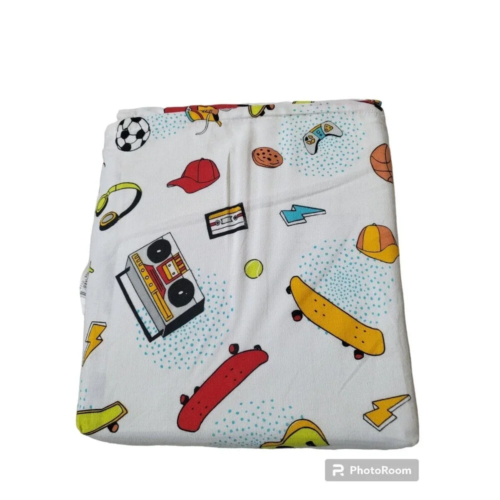Pillowfort Toddler Boys Robot Sports Cotton 3PC  Sheet Set NEW